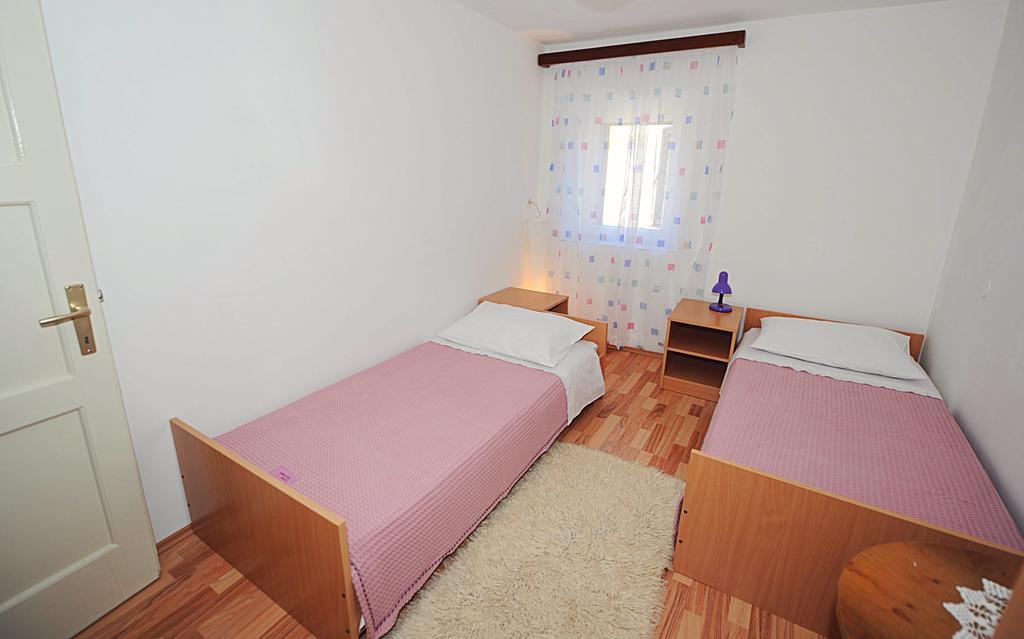 Apartment Karla Jadrtovac Номер фото